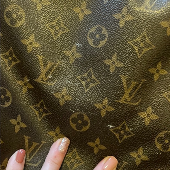 Louis Vuitton GM Odeon - Picture 4 of 15